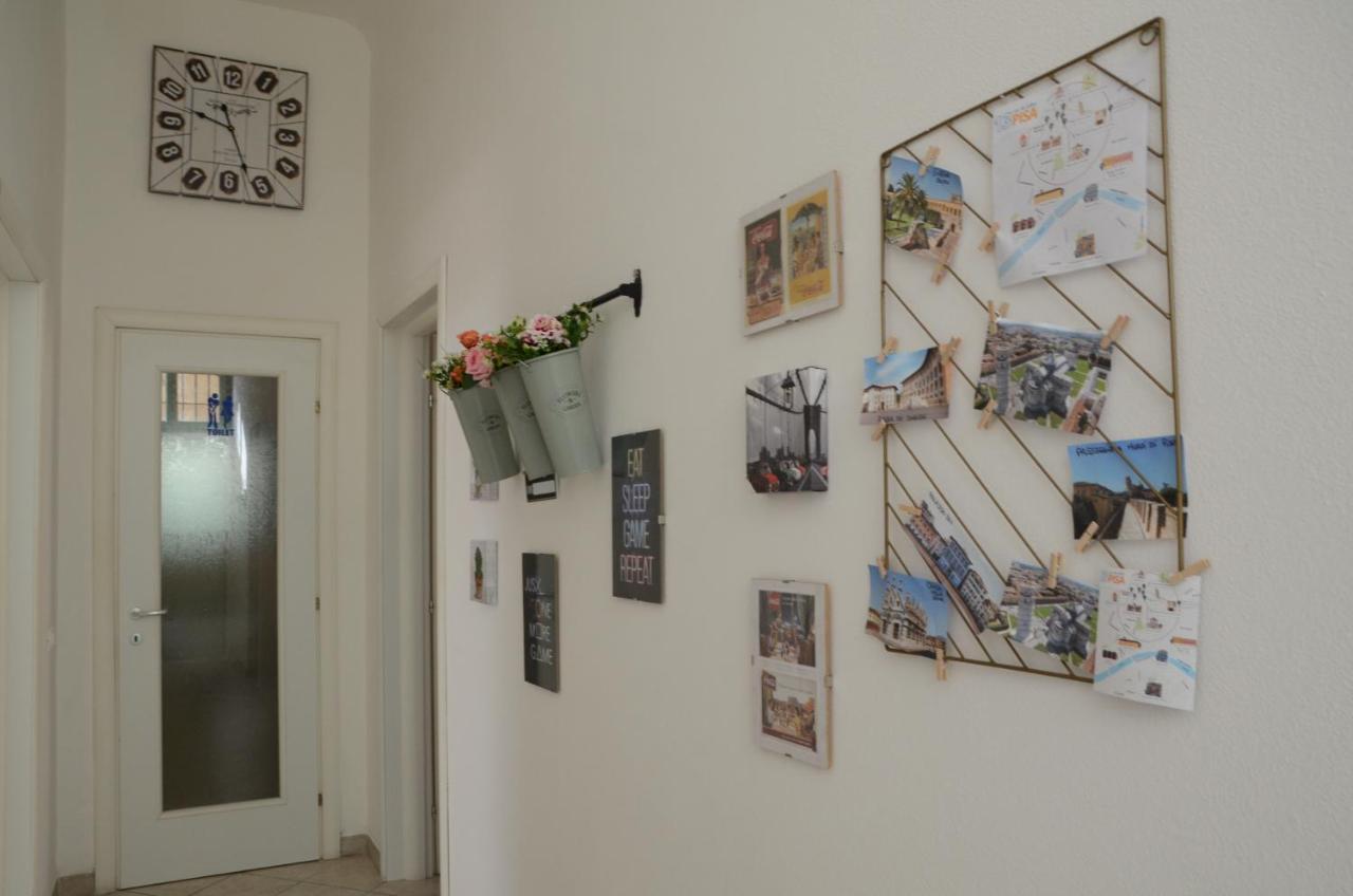 Hotel La Finestra Sul Viale Pisa Esterno foto